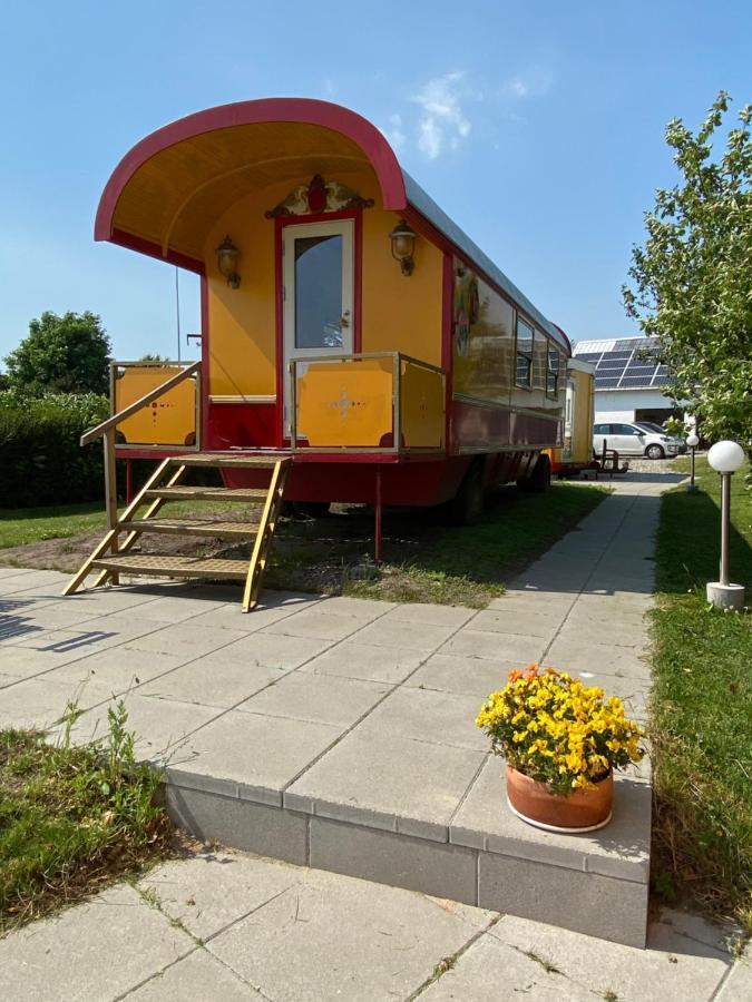 Gjøl Guesthouse Gjoel מראה חיצוני תמונה